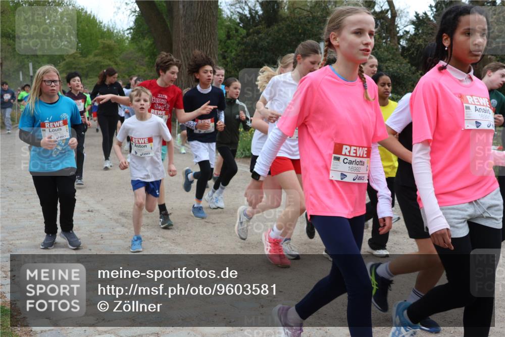 25.04.2026 - Das Zehntel Zöllner http://msf.ph/oto/9603581 25.04.2026 14:42:52 Laufen 5878, 16992, 16991 meine-sportfotos.de