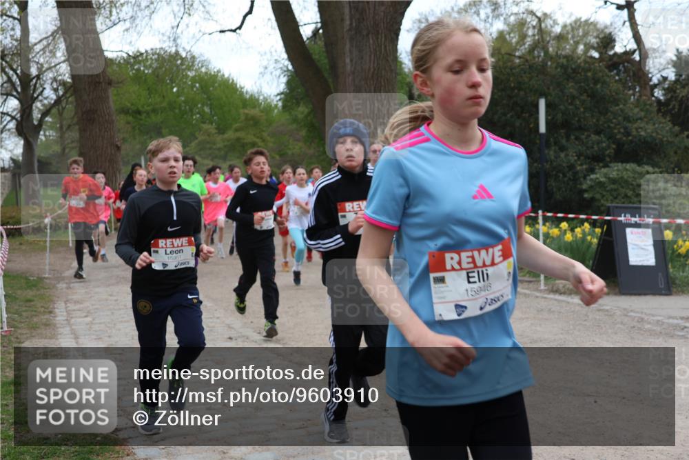 25.04.2026 - Das Zehntel Zöllner http://msf.ph/oto/9603910 25.04.2026 14:43:35 Laufen 15951, 15946 meine-sportfotos.de