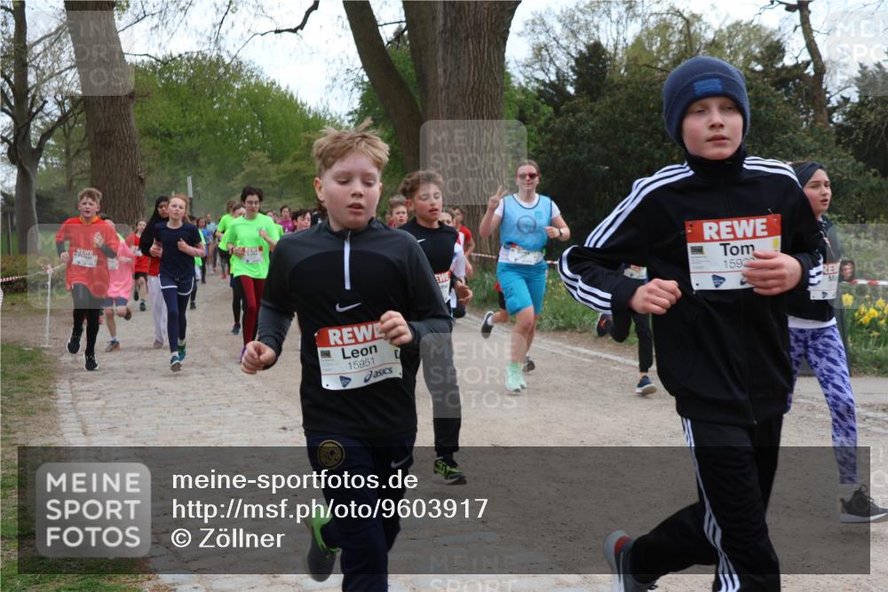 25.04.2026 - Das Zehntel Zöllner http://msf.ph/oto/9603917 25.04.2026 14:43:36 Laufen 15951, 1593 meine-sportfotos.de