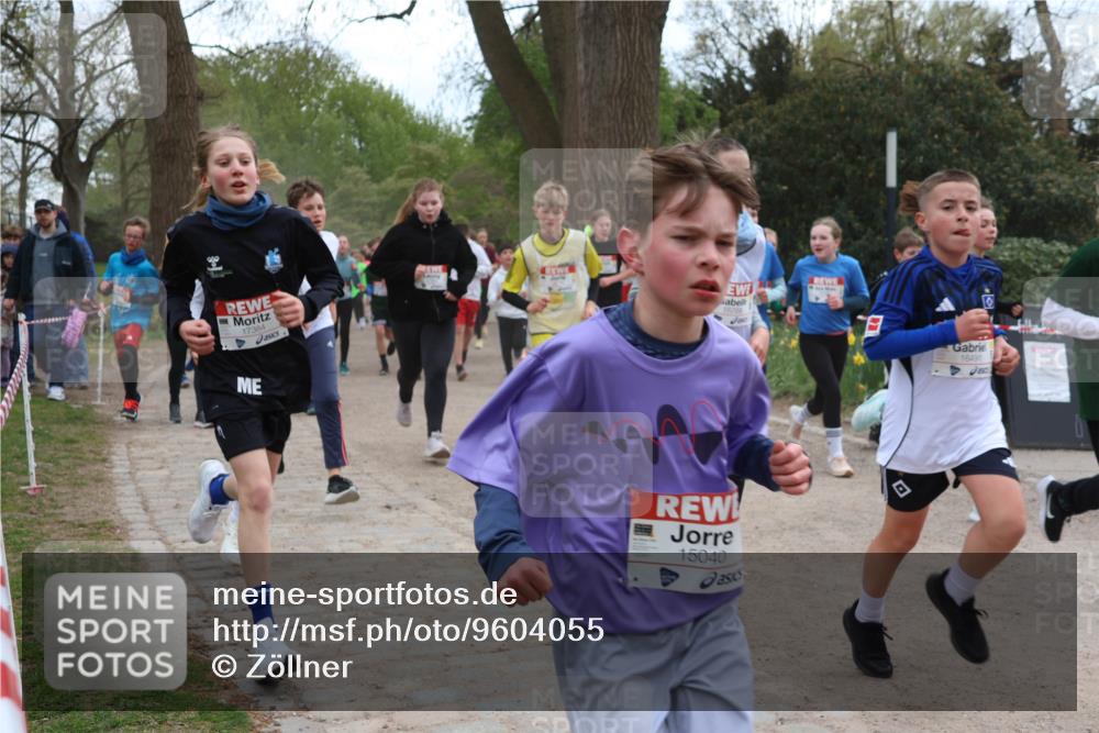 25.04.2026 - Das Zehntel Zöllner http://msf.ph/oto/9604055 25.04.2026 14:43:51 Laufen 17384, 16768, 9, 15040, 16491, 2503 meine-sportfotos.de