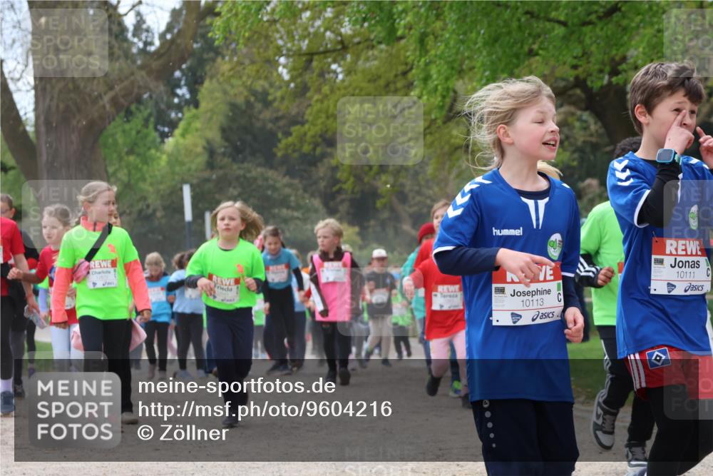 25.04.2026 - Das Zehntel Zöllner http://msf.ph/oto/9604216 25.04.2026 11:48:40 Laufen 10113, 10113, 10111 meine-sportfotos.de