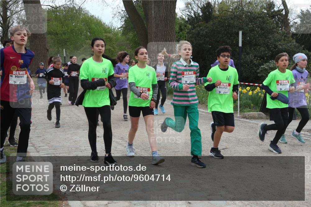 25.04.2026 - Das Zehntel Zöllner http://msf.ph/oto/9604714 25.04.2026 14:45:05 Laufen 15312, 17179 meine-sportfotos.de