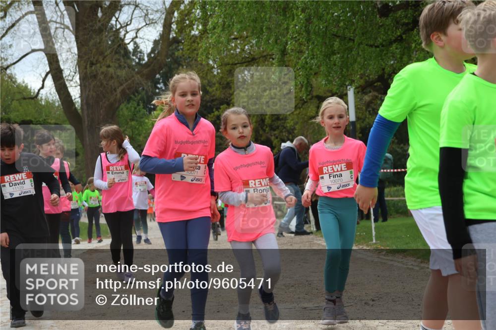 25.04.2026 - Das Zehntel Zöllner http://msf.ph/oto/9605471 25.04.2026 11:49:05 Laufen 11129, 10071, 10070 meine-sportfotos.de