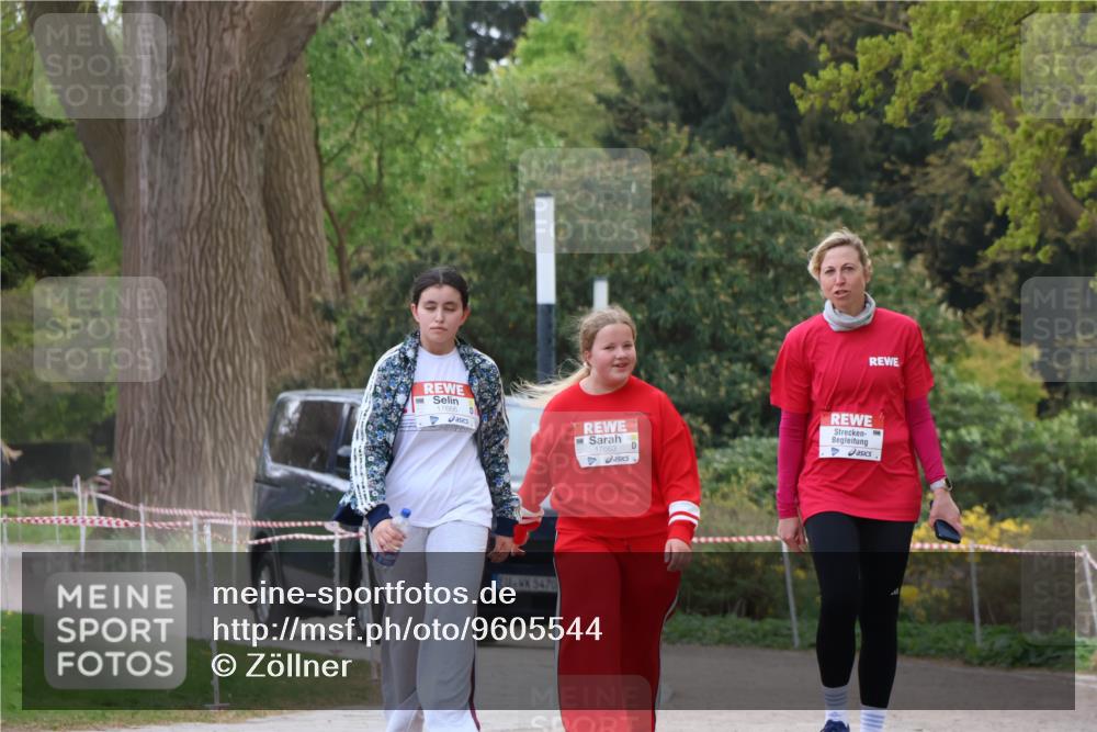 25.04.2026 - Das Zehntel Zöllner http://msf.ph/oto/9605544 25.04.2026 13:52:06 Laufen 17666, 5470, 17663 meine-sportfotos.de