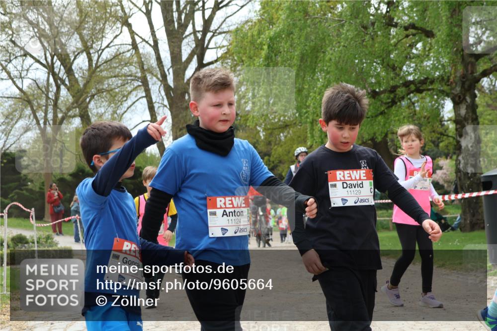 25.04.2026 - Das Zehntel Zöllner http://msf.ph/oto/9605664 25.04.2026 11:49:09 Laufen 11133, 11124, 11129 meine-sportfotos.de