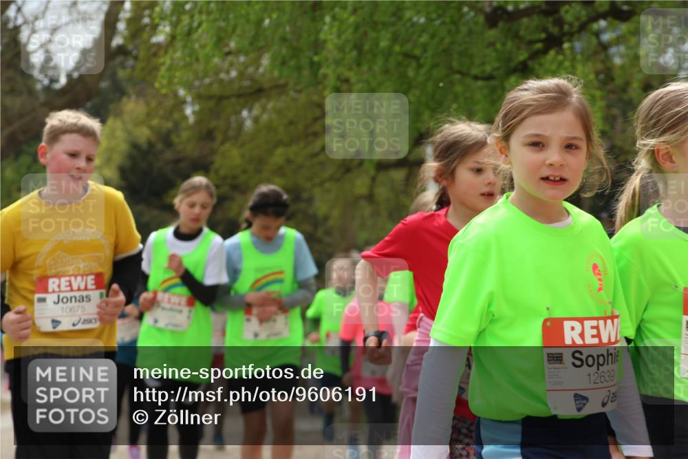 25.04.2026 - Das Zehntel Zöllner http://msf.ph/oto/9606191 25.04.2026 11:49:23 Laufen 10675, 12639, 12639 meine-sportfotos.de