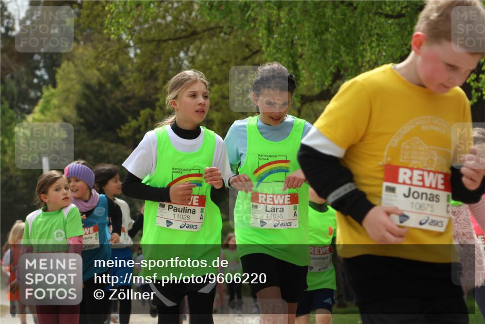 25.04.2026 - Das Zehntel Zöllner http://msf.ph/oto/9606220 25.04.2026 11:49:24 Laufen 12076, 057, 11028, 11035, 12526, 10675 meine-sportfotos.de
