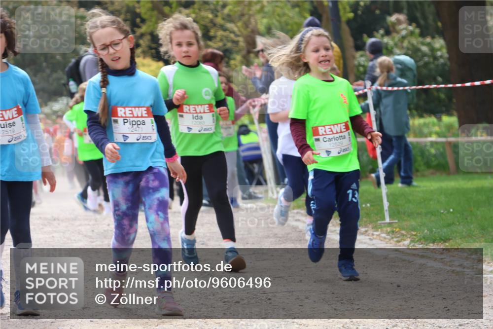 25.04.2026 - Das Zehntel Zöllner http://msf.ph/oto/9606496 25.04.2026 11:49:34 Laufen 2519, 12471, 12083, 12529, 13 meine-sportfotos.de