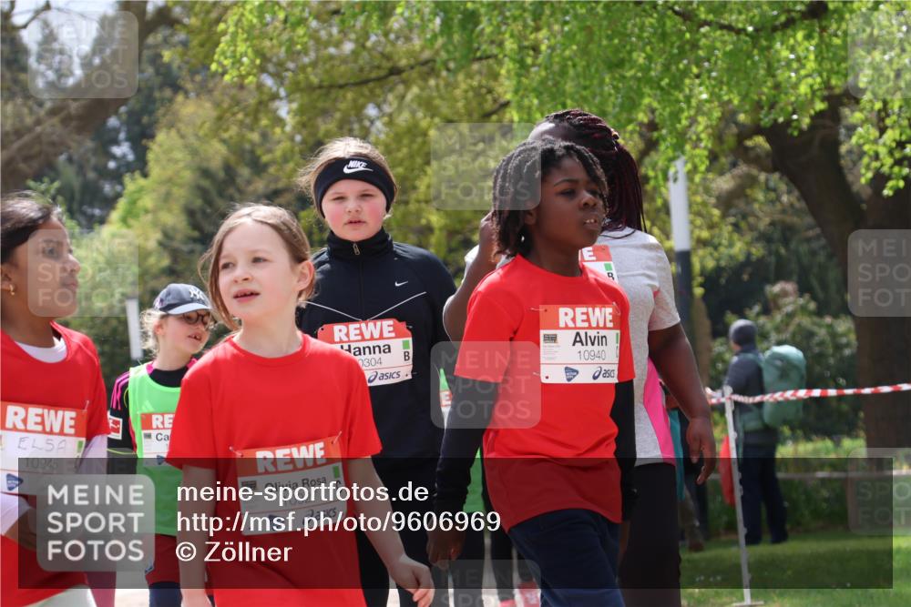 25.04.2026 - Das Zehntel Zöllner http://msf.ph/oto/9606969 25.04.2026 11:49:50 Laufen 0304, 10940, 10940, 10945, 10927 meine-sportfotos.de