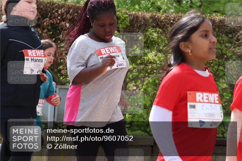 25.04.2026 - Das Zehntel Zöllner http://msf.ph/oto/9607052 25.04.2026 11:49:54 Laufen 10304, 99, 12, 10945 meine-sportfotos.de