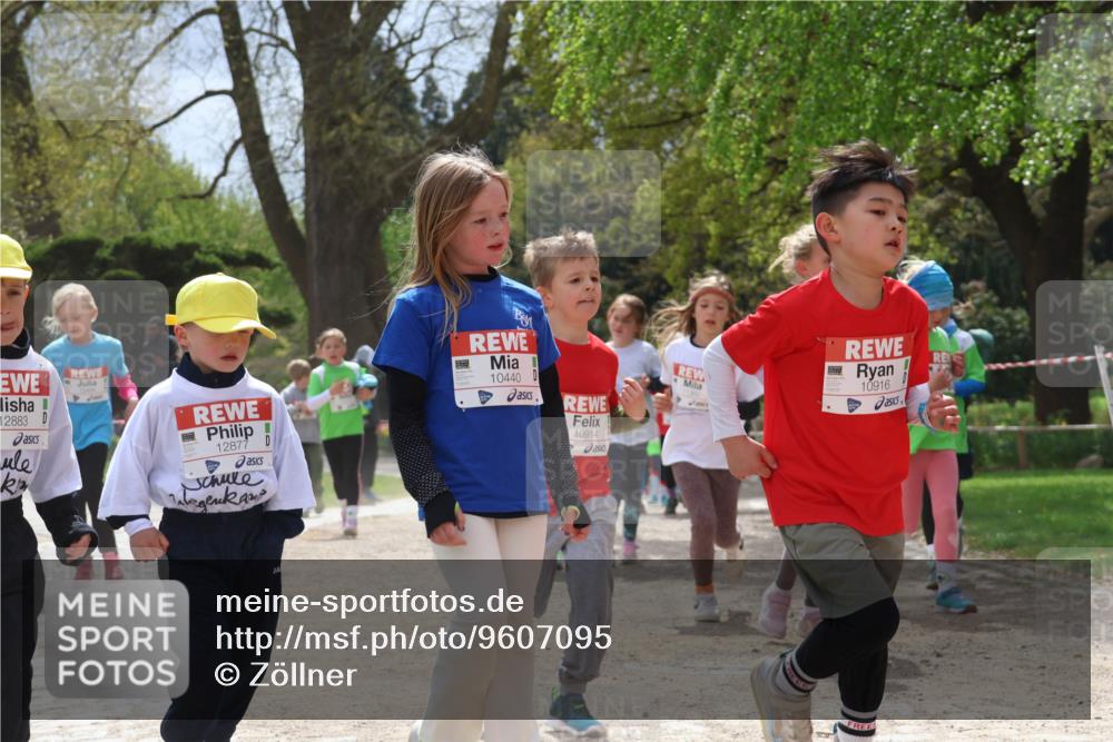 25.04.2026 - Das Zehntel Zöllner http://msf.ph/oto/9607095 25.04.2026 11:49:56 Laufen 12883, 12877, 10440, 10914, 10916 meine-sportfotos.de