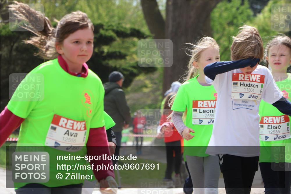 25.04.2026 - Das Zehntel Zöllner http://msf.ph/oto/9607691 25.04.2026 11:50:21 Laufen 12555, 12566, 5, 11364, 12535 meine-sportfotos.de