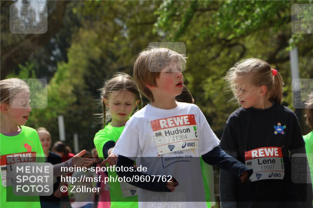 25.04.2026 - Das Zehntel Zöllner http://msf.ph/oto/9607762 25.04.2026 11:50:24 Laufen 12566, 12566, 12535, 11364, 11364, 11687 meine-sportfotos.de
