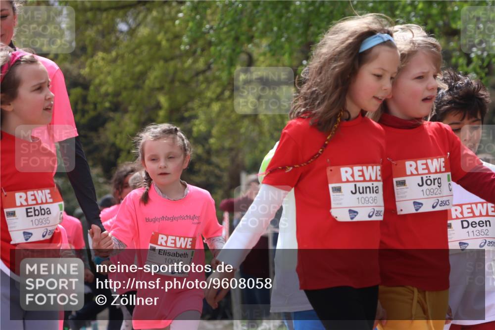 25.04.2026 - Das Zehntel Zöllner http://msf.ph/oto/9608058 25.04.2026 11:50:35 Laufen 10935, 10040, 10936, 10923, 10923, 11352 meine-sportfotos.de