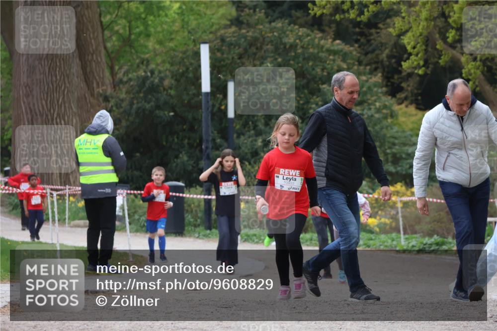 25.04.2026 - Das Zehntel Zöllner http://msf.ph/oto/9608829 25.04.2026 11:51:08 Laufen 10933 meine-sportfotos.de