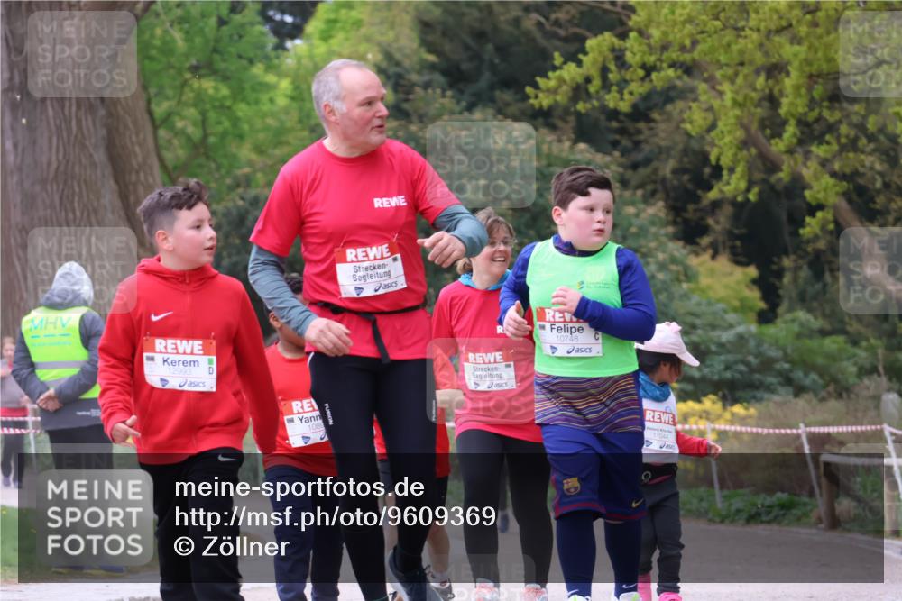 25.04.2026 - Das Zehntel Zöllner http://msf.ph/oto/9609369 25.04.2026 11:51:46 Laufen 12993, 1089, 10748, 11044 meine-sportfotos.de