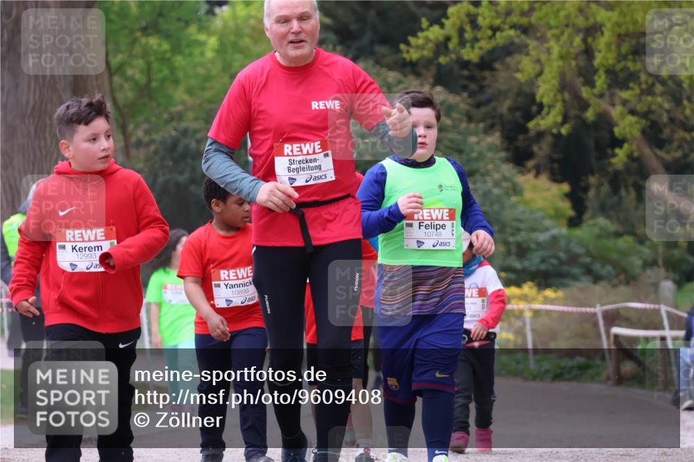 25.04.2026 - Das Zehntel Zöllner http://msf.ph/oto/9609408 25.04.2026 11:51:48 Laufen 12993, 10899, 10748 meine-sportfotos.de
