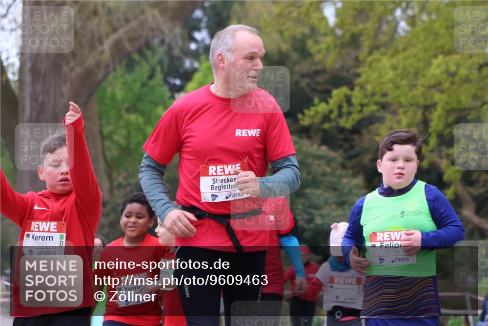 25.04.2026 - Das Zehntel Zöllner http://msf.ph/oto/9609463 25.04.2026 11:51:50 Laufen 12993, 10899, 10748 meine-sportfotos.de