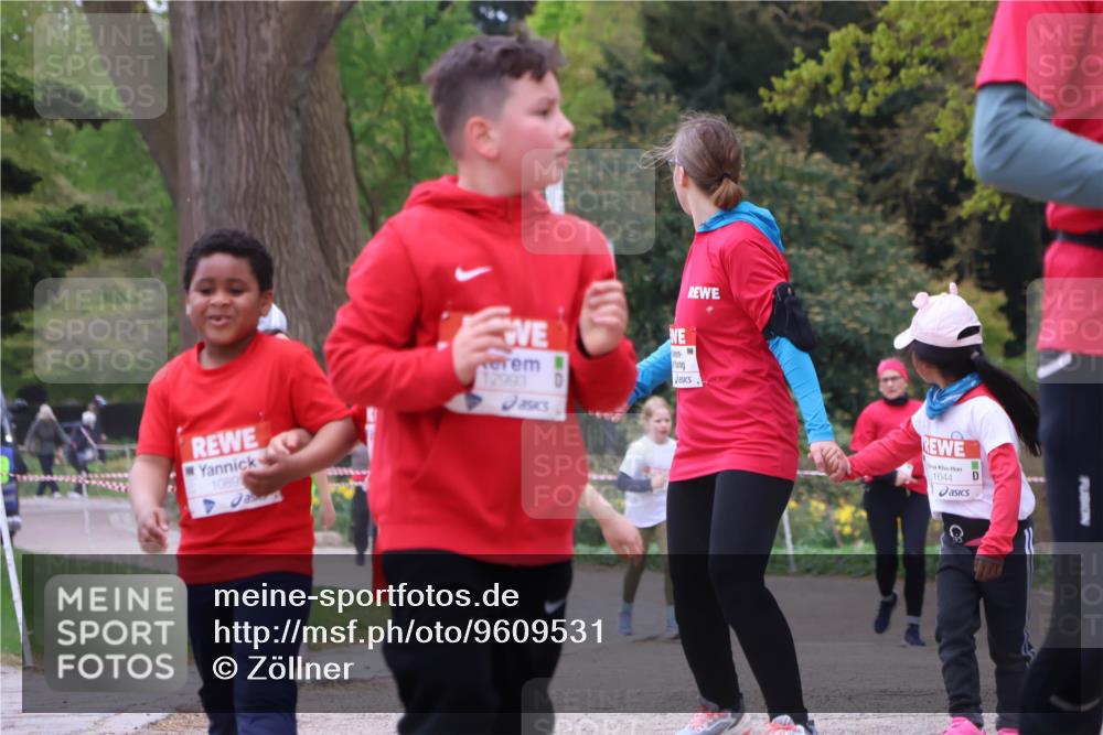 25.04.2026 - Das Zehntel Zöllner http://msf.ph/oto/9609531 25.04.2026 11:51:52 Laufen 1089, 12993, 1044 meine-sportfotos.de