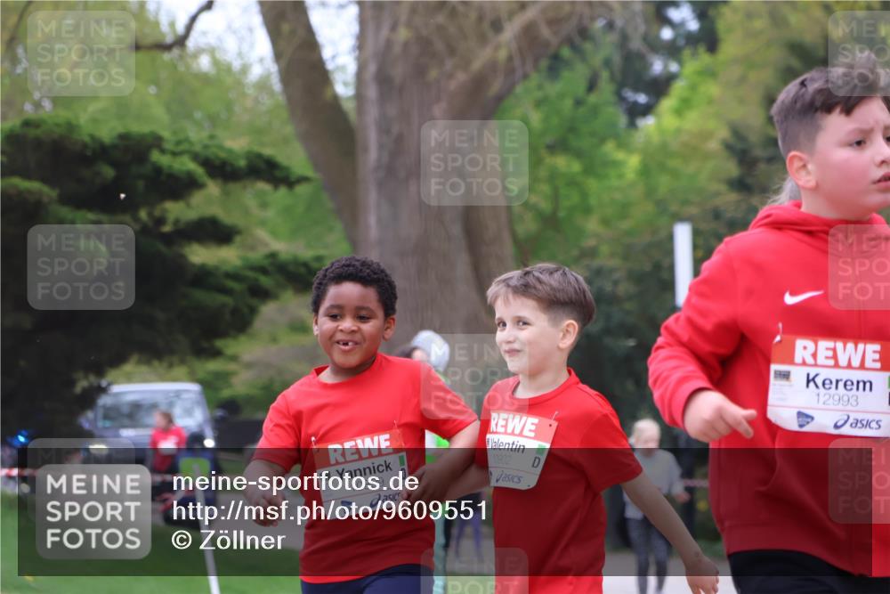 25.04.2026 - Das Zehntel Zöllner http://msf.ph/oto/9609551 25.04.2026 11:51:52 Laufen 10902, 10899, 12993 meine-sportfotos.de