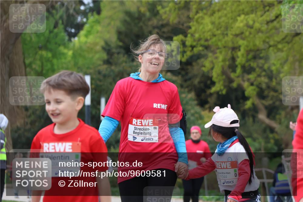 25.04.2026 - Das Zehntel Zöllner http://msf.ph/oto/9609581 25.04.2026 11:51:54 Laufen 10902, 1044 meine-sportfotos.de