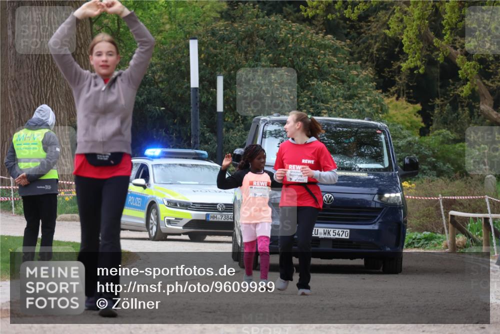 25.04.2026 - Das Zehntel Zöllner http://msf.ph/oto/9609989 25.04.2026 11:52:23 Laufen 7384, 5470 meine-sportfotos.de