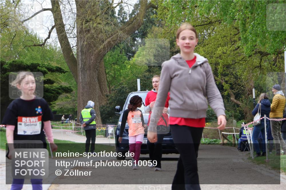 25.04.2026 - Das Zehntel Zöllner http://msf.ph/oto/9610059 25.04.2026 11:52:30 Laufen 11701 meine-sportfotos.de