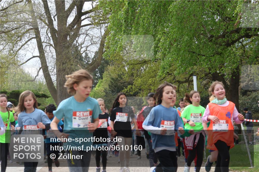 25.04.2026 - Das Zehntel Zöllner http://msf.ph/oto/9610160 25.04.2026 09:45:11 Laufen 6402, 7361 meine-sportfotos.de