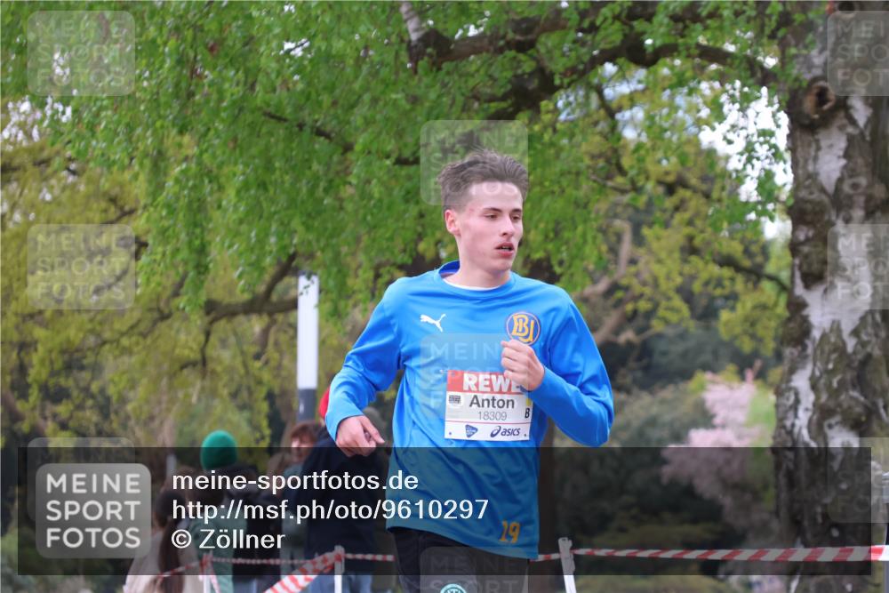 25.04.2026 - Das Zehntel Zöllner http://msf.ph/oto/9610297 25.04.2026 13:36:15 Laufen 18309, 29 meine-sportfotos.de