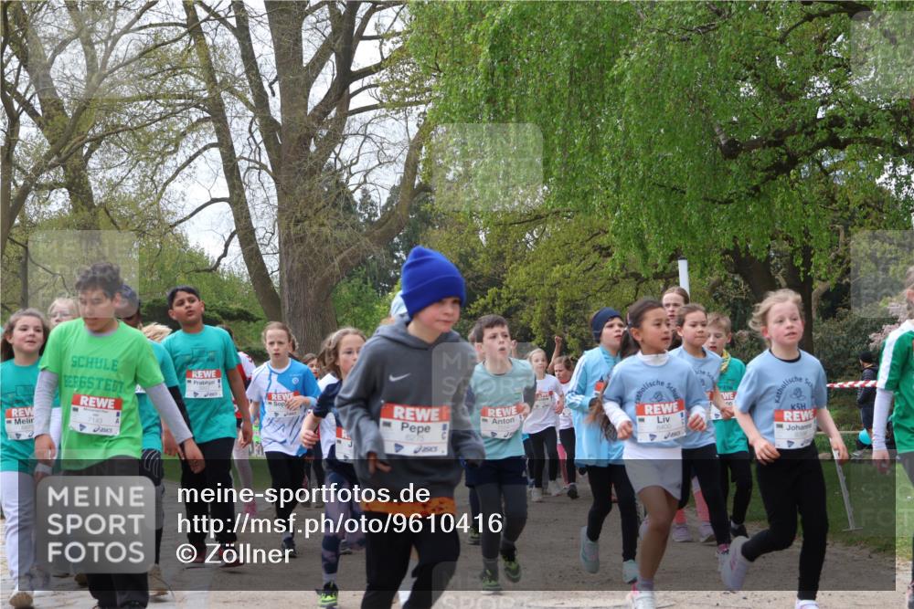 25.04.2026 - Das Zehntel Zöllner http://msf.ph/oto/9610416 25.04.2026 09:45:25 Laufen 7143, 6275, 6400 meine-sportfotos.de
