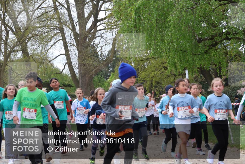 25.04.2026 - Das Zehntel Zöllner http://msf.ph/oto/9610418 25.04.2026 09:45:25 Laufen 6400 meine-sportfotos.de