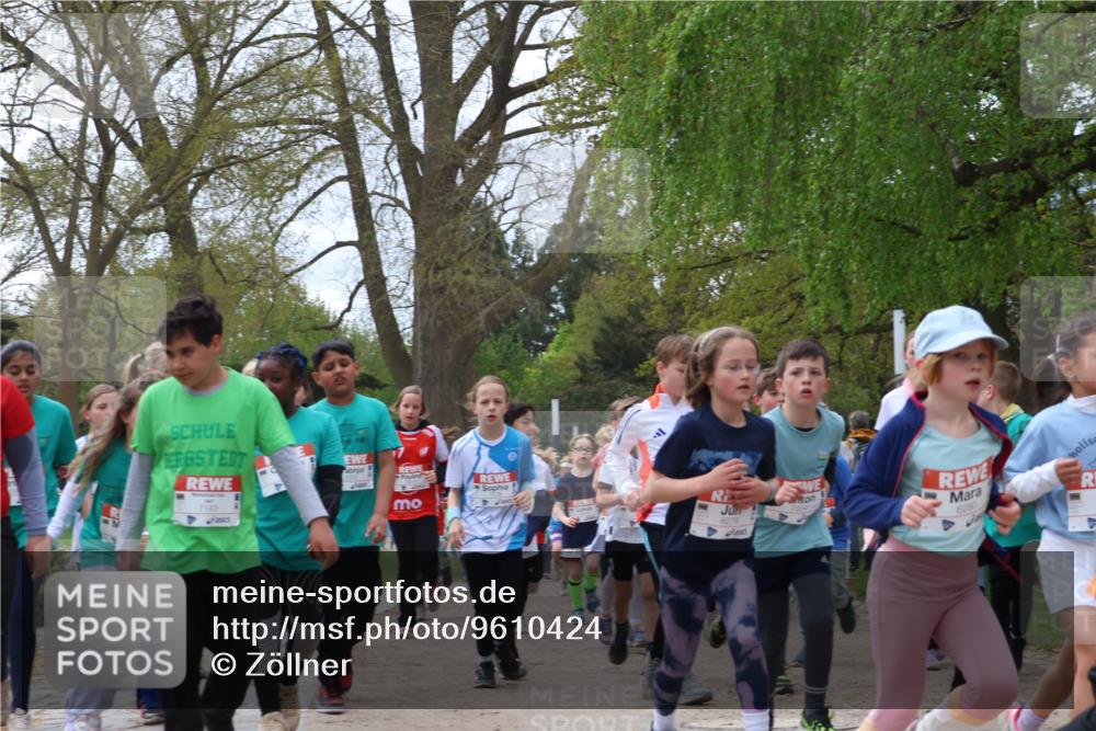 25.04.2026 - Das Zehntel Zöllner http://msf.ph/oto/9610424 25.04.2026 09:45:26 Laufen 6279, 6280 meine-sportfotos.de