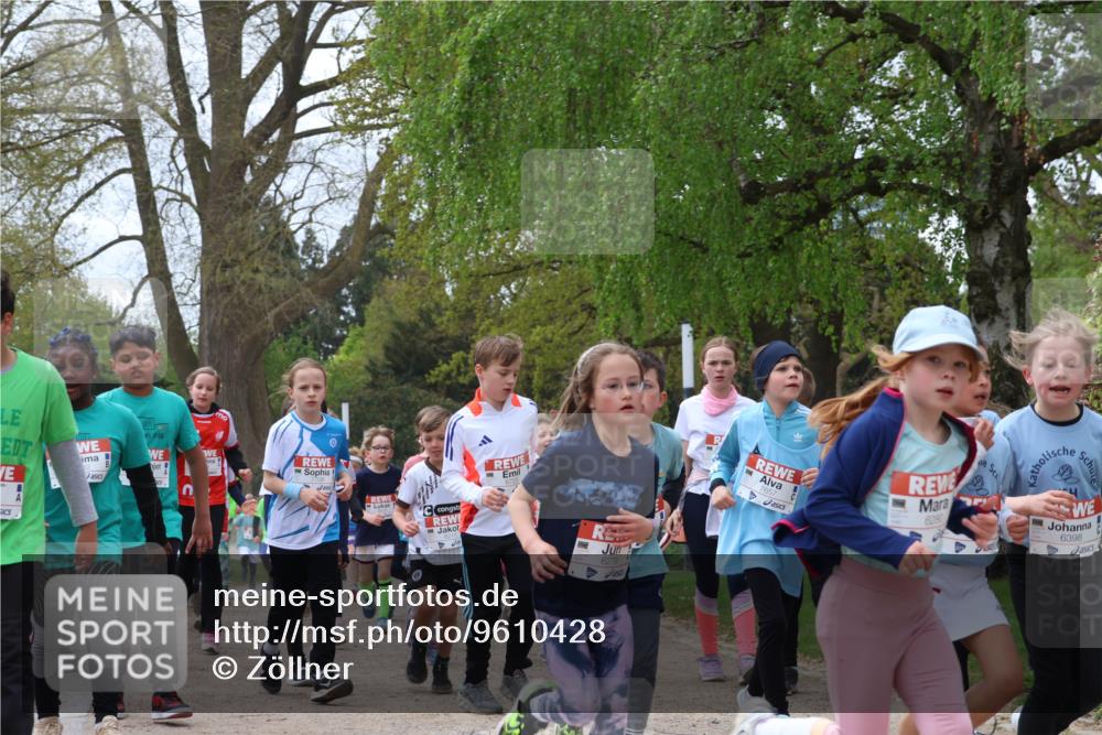 25.04.2026 - Das Zehntel Zöllner http://msf.ph/oto/9610428 25.04.2026 09:45:26 Laufen 6279, 7657, 628, 6398 meine-sportfotos.de