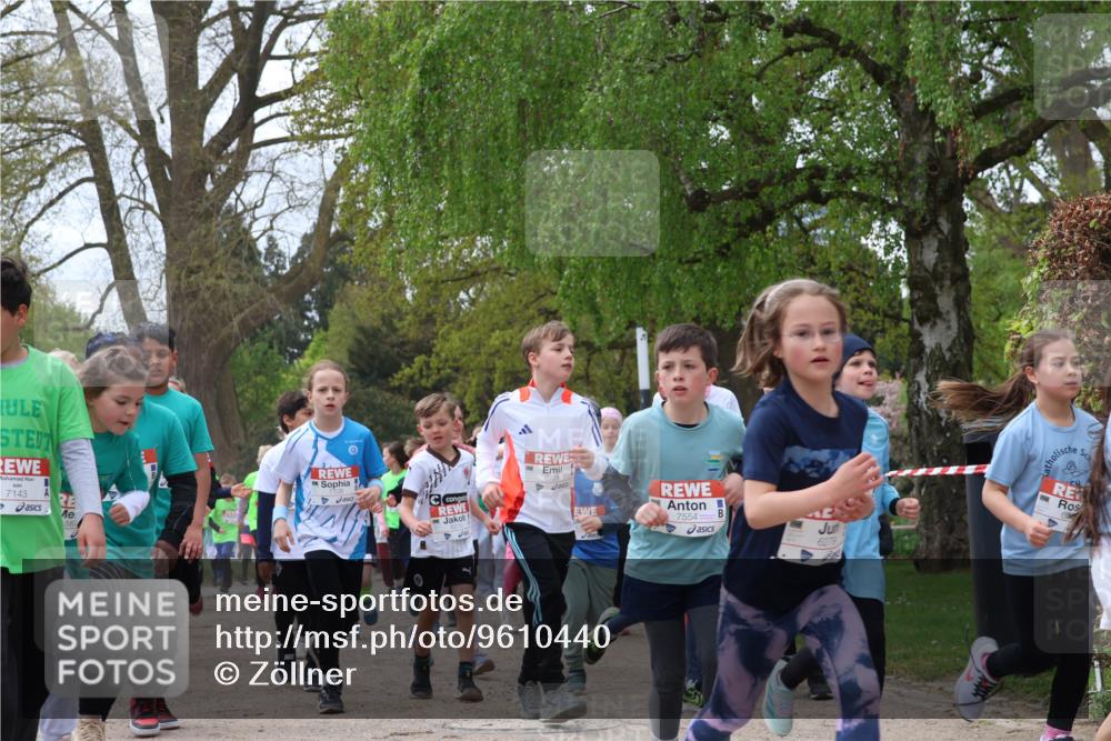 25.04.2026 - Das Zehntel Zöllner http://msf.ph/oto/9610440 25.04.2026 09:45:26 Laufen 7143, 6725, 7554, 6219 meine-sportfotos.de
