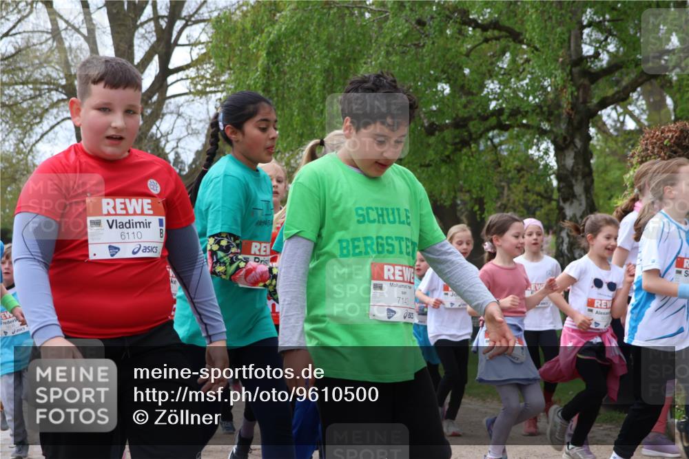 25.04.2026 - Das Zehntel Zöllner http://msf.ph/oto/9610500 25.04.2026 09:45:28 Laufen 5608, 6110, 7143 meine-sportfotos.de