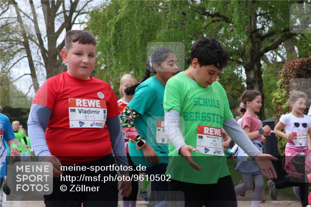 25.04.2026 - Das Zehntel Zöllner http://msf.ph/oto/9610502 25.04.2026 09:45:29 Laufen 6110, 20, 7143 meine-sportfotos.de