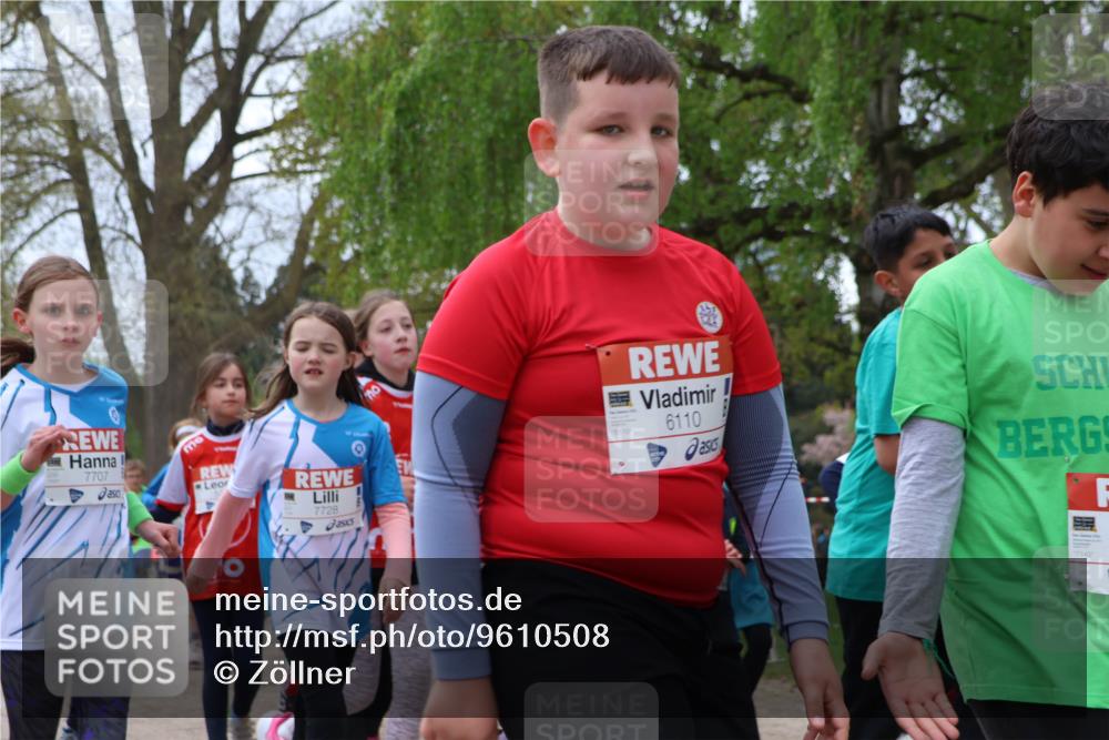 25.04.2026 - Das Zehntel Zöllner http://msf.ph/oto/9610508 25.04.2026 09:45:29 Laufen 7707, 7728, 6110 meine-sportfotos.de