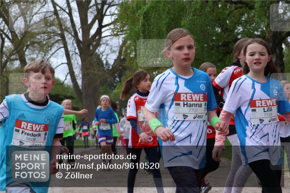 25.04.2026 - Das Zehntel Zöllner http://msf.ph/oto/9610520 25.04.2026 09:45:30 Laufen 5608, 1800, 7707, 7707, 7728 meine-sportfotos.de