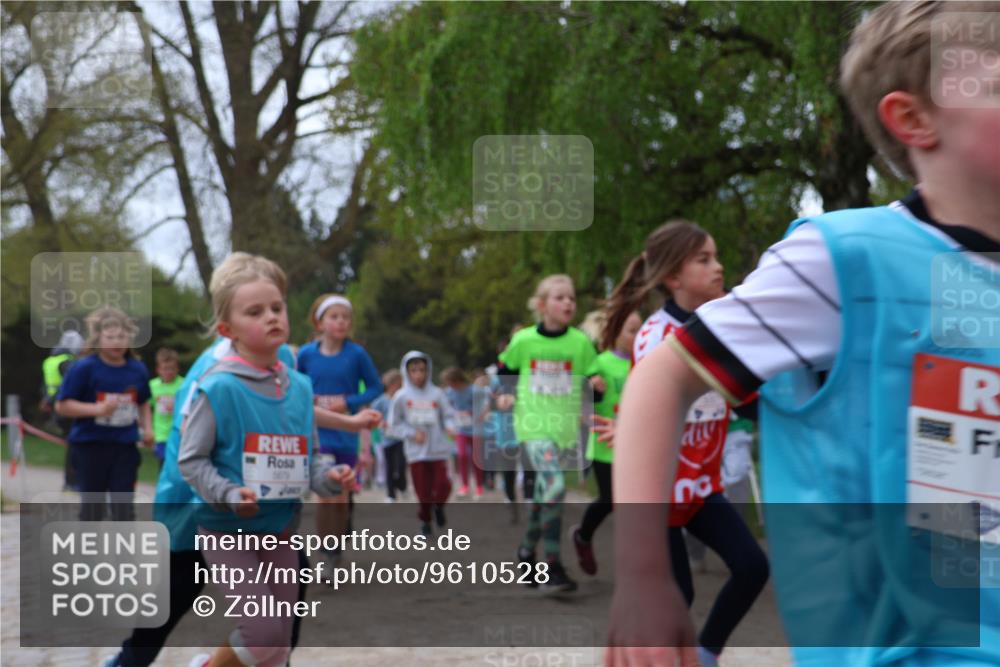 25.04.2026 - Das Zehntel Zöllner http://msf.ph/oto/9610528 25.04.2026 09:45:31 Laufen 5679 meine-sportfotos.de