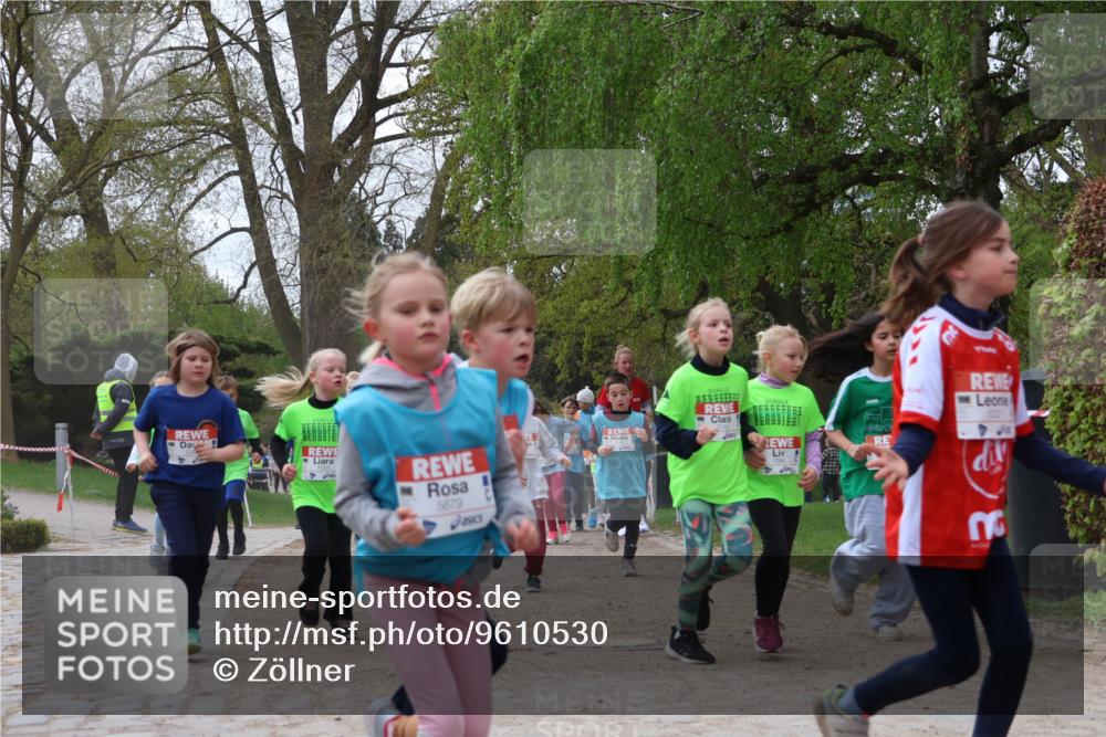25.04.2026 - Das Zehntel Zöllner http://msf.ph/oto/9610530 25.04.2026 09:45:31 Laufen 7054, 5679, 5321 meine-sportfotos.de