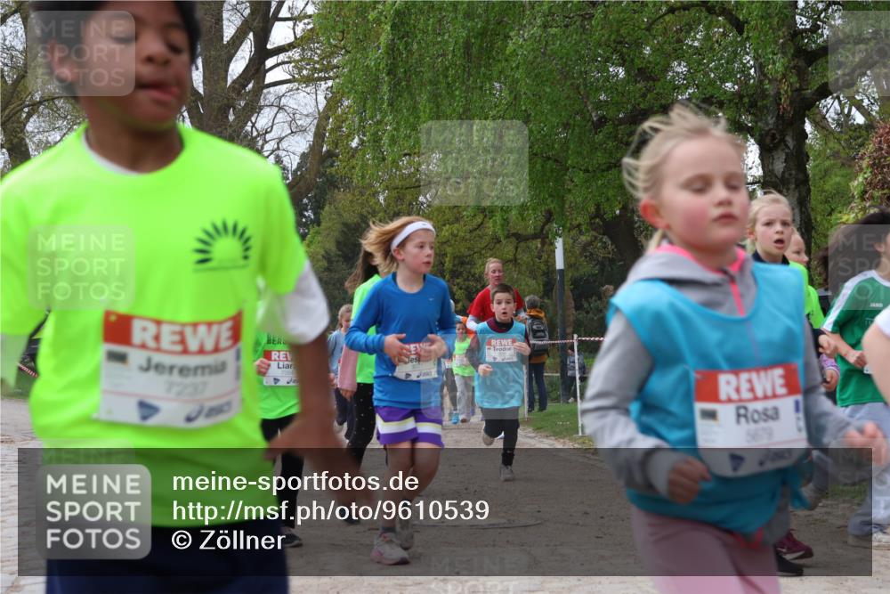 25.04.2026 - Das Zehntel Zöllner http://msf.ph/oto/9610539 25.04.2026 09:45:32 Laufen 7237, 7054, 5679 meine-sportfotos.de