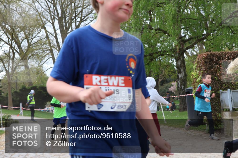 25.04.2026 - Das Zehntel Zöllner http://msf.ph/oto/9610588 25.04.2026 09:45:34 Laufen 385 meine-sportfotos.de