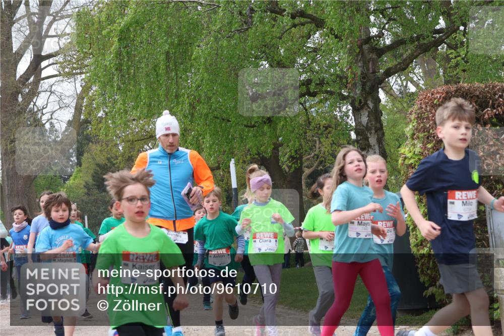 25.04.2026 - Das Zehntel Zöllner http://msf.ph/oto/9610710 25.04.2026 09:45:38 Laufen 10, 7261, 740 meine-sportfotos.de