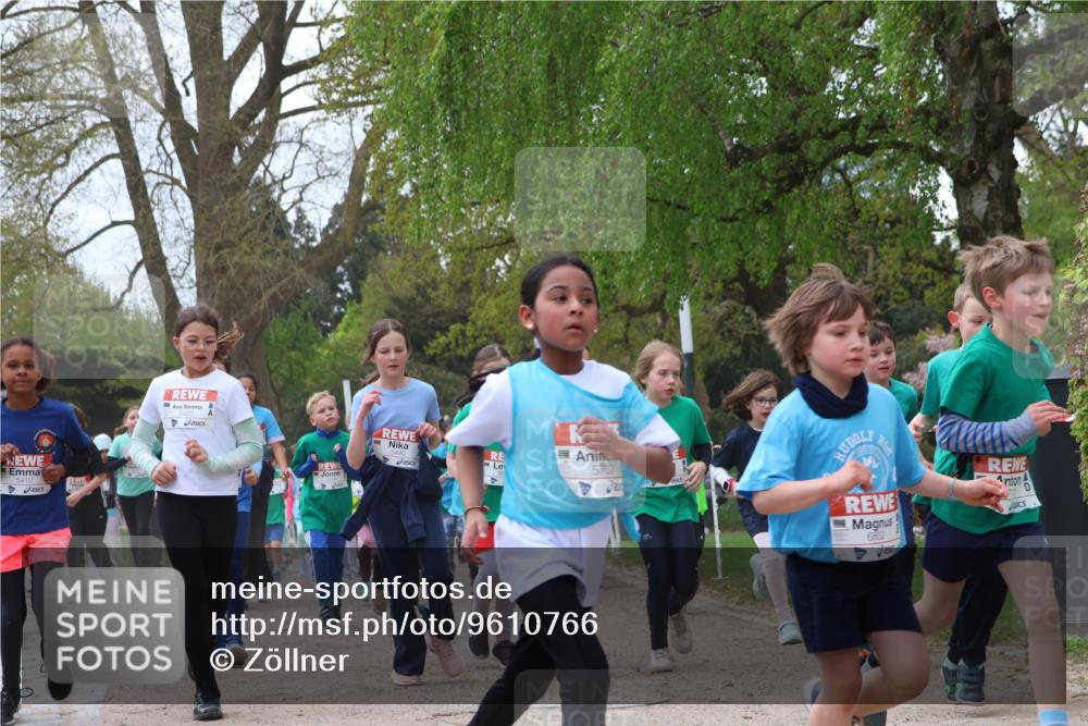 25.04.2026 - Das Zehntel Zöllner http://msf.ph/oto/9610766 25.04.2026 09:45:40 Laufen 5410, 5423, 5703, 250, 6802 meine-sportfotos.de