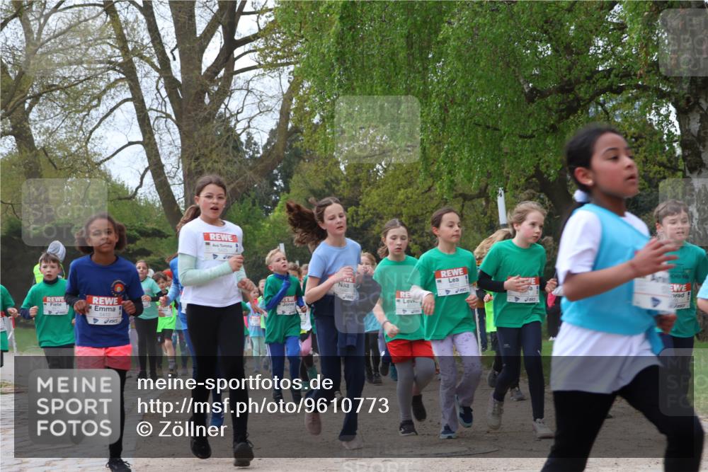 25.04.2026 - Das Zehntel Zöllner http://msf.ph/oto/9610773 25.04.2026 09:45:40 Laufen 250 meine-sportfotos.de