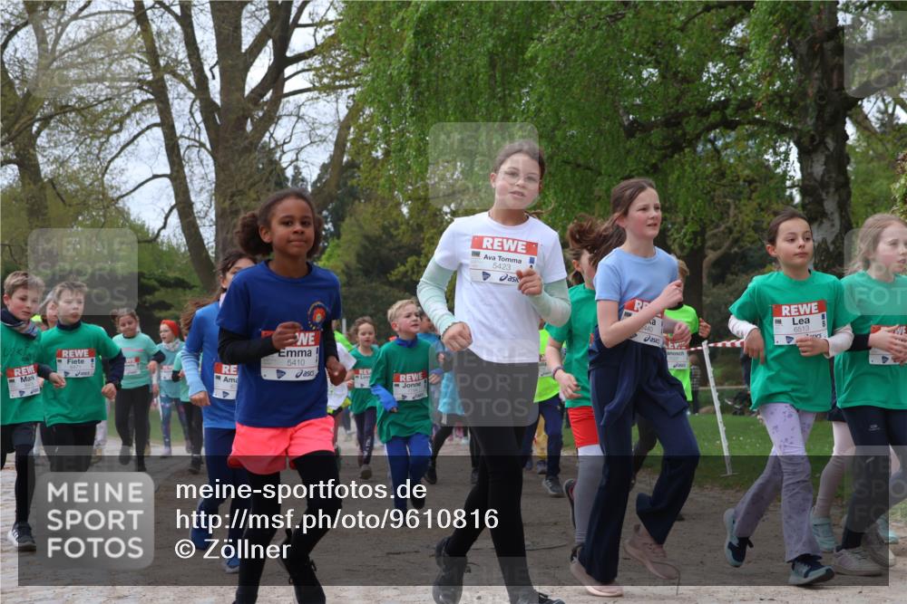 25.04.2026 - Das Zehntel Zöllner http://msf.ph/oto/9610816 25.04.2026 09:45:41 Laufen 5410, 5423, 6513 meine-sportfotos.de