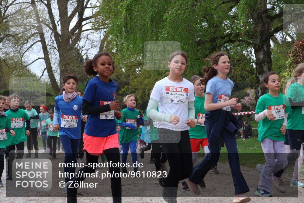 25.04.2026 - Das Zehntel Zöllner http://msf.ph/oto/9610823 25.04.2026 09:45:41 Laufen 6478, 6471, 6314, 5410, 5423, 6613 meine-sportfotos.de