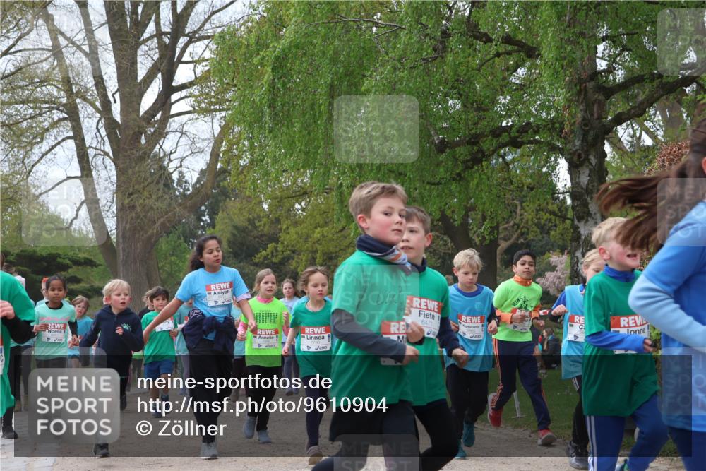 25.04.2026 - Das Zehntel Zöllner http://msf.ph/oto/9610904 25.04.2026 09:45:43 Laufen 50, 6471 meine-sportfotos.de