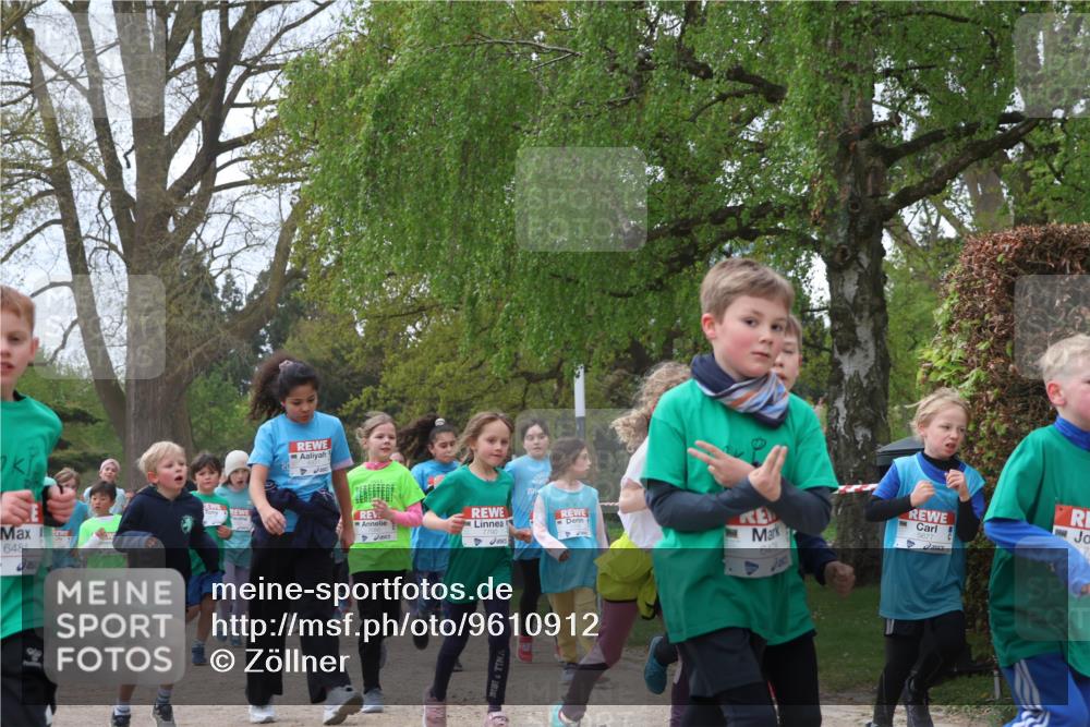 25.04.2026 - Das Zehntel Zöllner http://msf.ph/oto/9610912 25.04.2026 09:45:43 Laufen 6484, 7790, 6478, 5677 meine-sportfotos.de