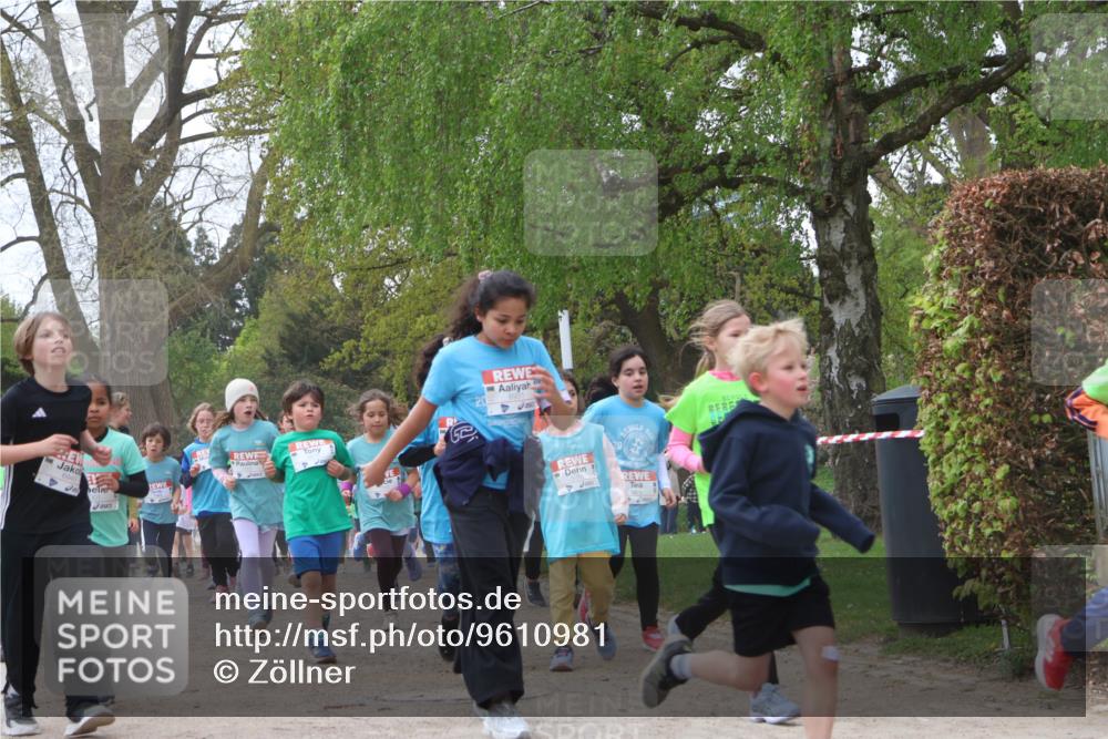 25.04.2026 - Das Zehntel Zöllner http://msf.ph/oto/9610981 25.04.2026 09:45:45 Laufen 250, 20 meine-sportfotos.de